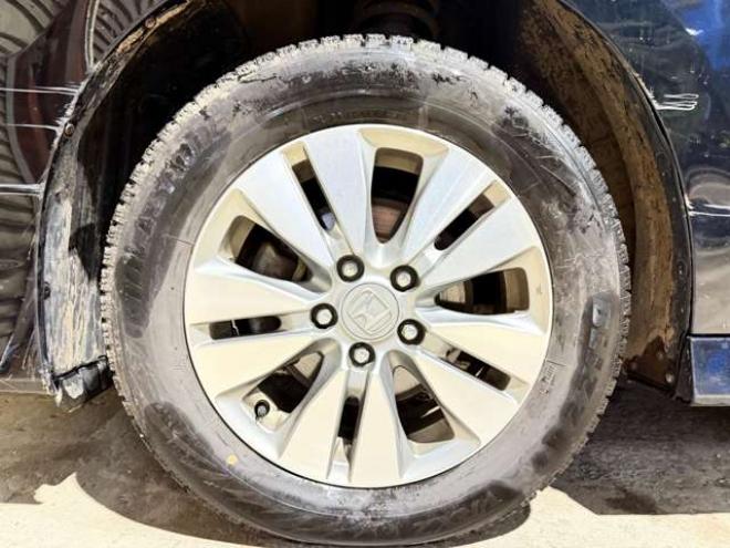 ステップワゴン2.0 スパーダ Z HDDナビ エディション 4WD　防錆塗装4WDTVナビBカメエンスタETC後席モニタ 2000