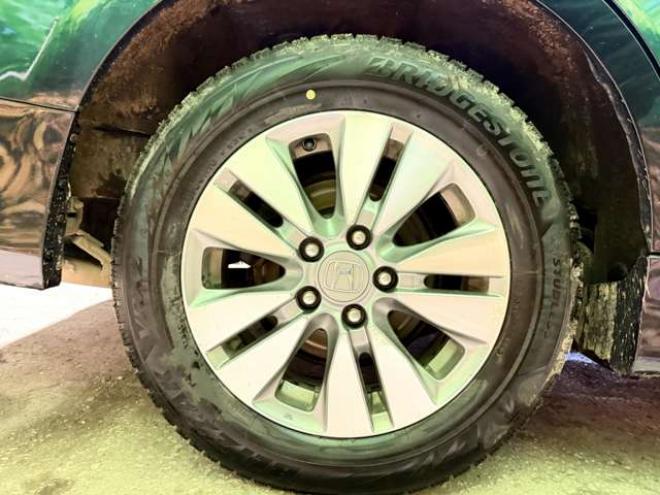 ステップワゴン2.0 スパーダ Z HDDナビ エディション 4WD　防錆塗装4WDTVナビBカメエンスタETC後席モニタ 2000