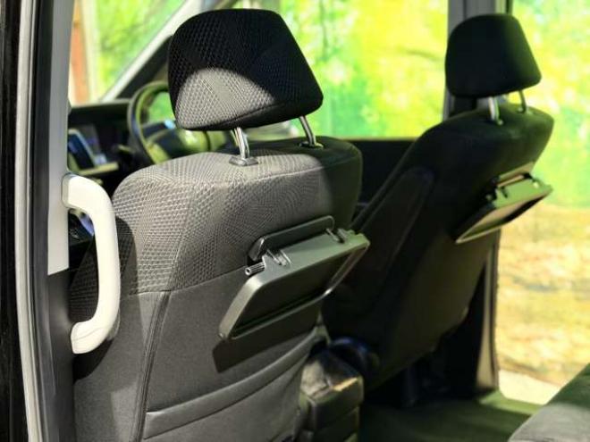 ステップワゴン2.0 スパーダ Z HDDナビ エディション 4WD　防錆塗装4WDTVナビBカメエンスタETC後席モニタ 2000