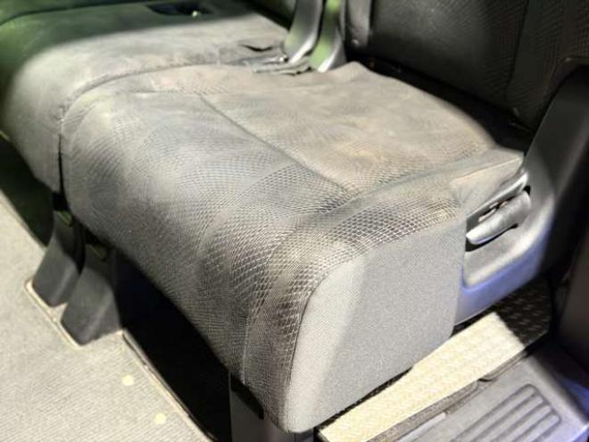 ステップワゴン2.0 スパーダ Z HDDナビ エディション 4WD　防錆塗装4WDTVナビBカメエンスタETC後席モニタ 2000