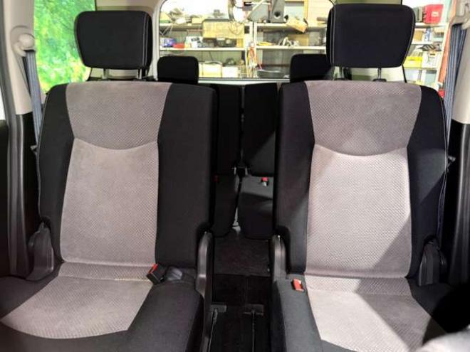 セレナ2.0 ライダー 4WD　防錆塗装4WDTVナビBカメ後席モニタ 2000