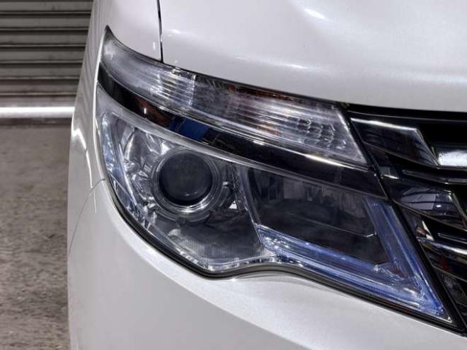 セレナ2.0 20X アドバンストセーフティ パッケージ 4WD　防錆塗装4WDTVナビBカメ 2000