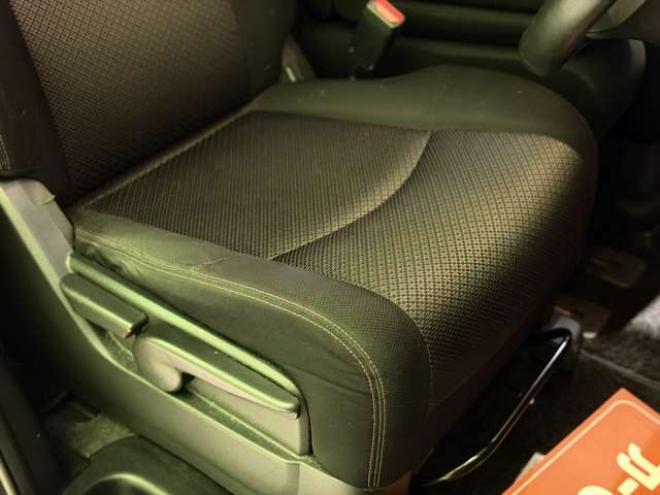 セレナ2.0 ハイウェイスター 4WD　防錆塗装4WDTVナビBカメ後席モニタETC 2000