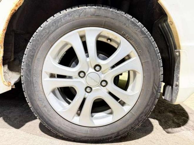 フィットシャトル1.5 15X Sパッケージ 4WD　防錆塗装4WDナビBカメETCエンスタ積込タイヤ 1500