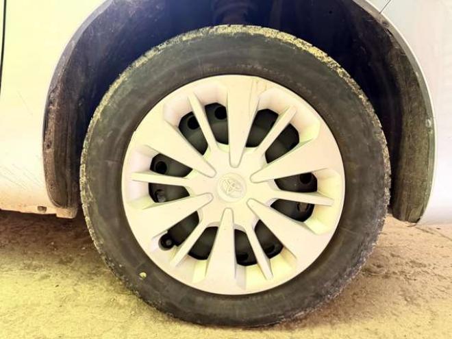 パッソ1.0 X 4WD　防錆塗装4WDキーレス 1000