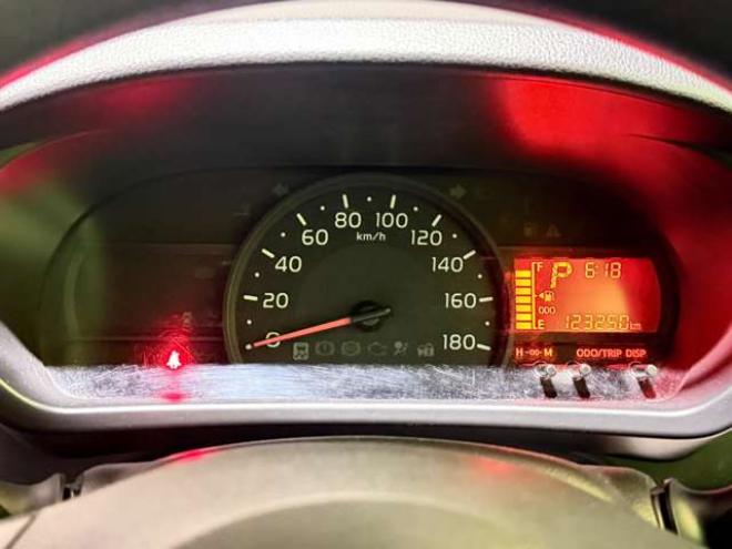 パッソ1.0 X 4WD　防錆塗装4WDキーレス 1000