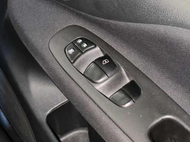 ランディ2.0 S 4WD　防錆塗装4WDTVナビETC 2000