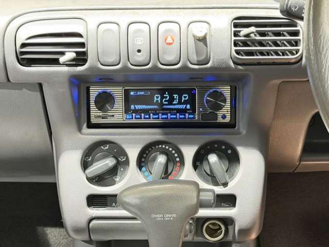 ビュート1.0　防錆塗装Bluetoothオーディオ積込タイヤ 2WD 1000