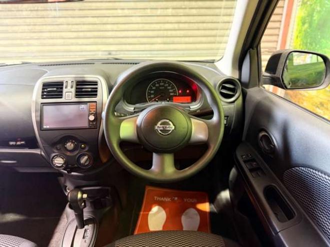 マーチ1.2 X FOUR 4WD　防錆塗装4WDナビBカメ 1200