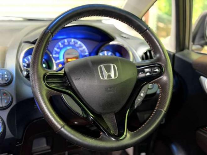 フィットシャトルハイブリッド1.3 スマートセレクション　1オナTVナビBカメETC積込タイヤ 2WD 1300