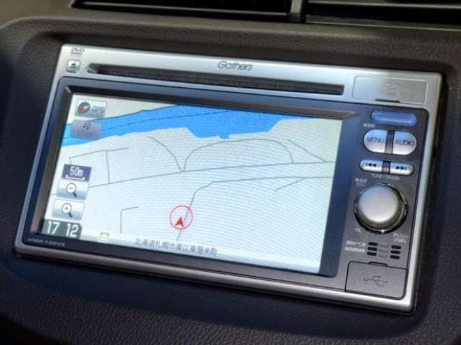 フィットシャトルハイブリッド1.3 スマートセレクション　1オナTVナビBカメETC積込タイヤ 2WD 1300