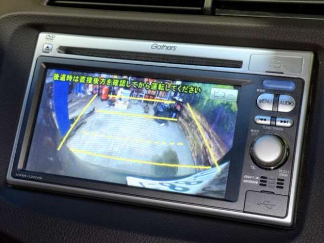 フィットシャトルハイブリッド1.3 スマートセレクション　1オナTVナビBカメETC積込タイヤ 2WD 1300