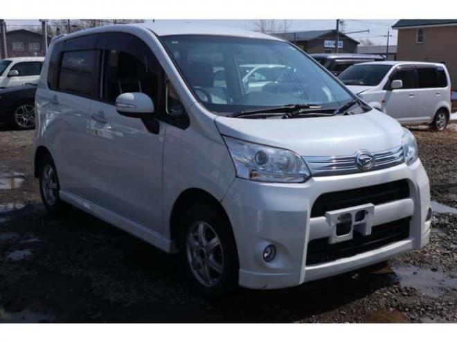 ムーヴカスタム X リミテッド 4WD　アイドリングストップ・ナビ・TV・バックカメラ・スマートキー 660