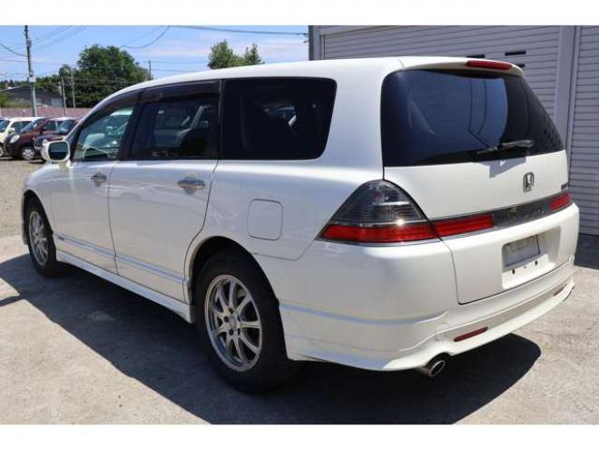 オデッセイ2.4 アブソルート 4WD　最終型・ナビ・バックカメラ・キーレス・エンジンスターター 2400