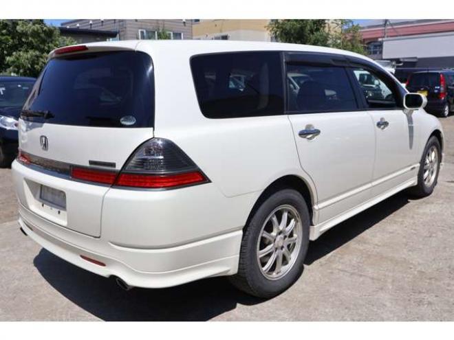 オデッセイ2.4 アブソルート 4WD　最終型・ナビ・バックカメラ・キーレス・エンジンスターター 2400