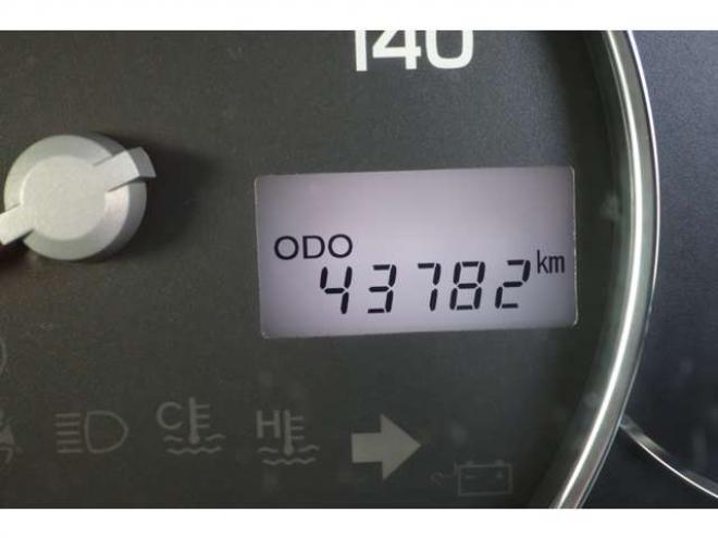 ピクシススペースカスタム X 4WD　4.4万キロ・R9/5月・スマートキー 660