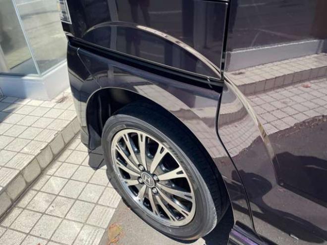 N-BOXカスタムG ターボ Lパッケージ 4WD　1年保証/後期型/Bluetooth/ナビ・フルセグTV/バックカメラ/両側パワースライドドア/エンジンスターター/ビルトインETC/前後ドライブレコーダー/純正15インチアルミホイール/法定整備/車検残R9年9月/修復歴無 660