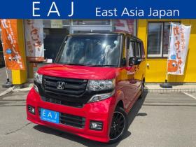 N-BOX　カスタムG ターボ Lパッケージ 2トーンカラースタイル 4WD　1年保証/Bluetooth/ナビ・フルセグTV/バックカメラ/フルベッドキット/エンジンスターター/ETC/前後ドラレコ/キー2本/両側パワースライドドア/ハーフレザーシート/2トーンカラー/車検整備2年付き/法定整備/修復歴無し 660