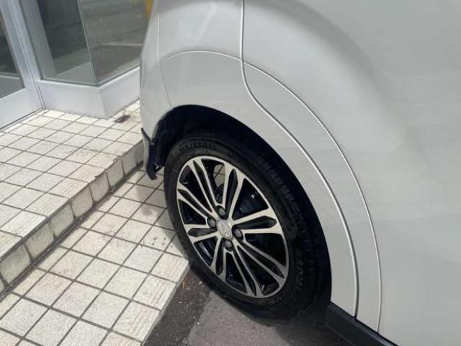 キャストスポーツ 660 SAIII 4WD　Bluetooth/ナビ・フルセグTV/バックカメラ/ETC/前席左右シートヒーター/キー3本/ハーフレザーシート/LEDヘッドライト/LEDフォグライト/純正15インチAW/インタークーラーターボ/車検整備2年付/法定整備/修復歴無 660