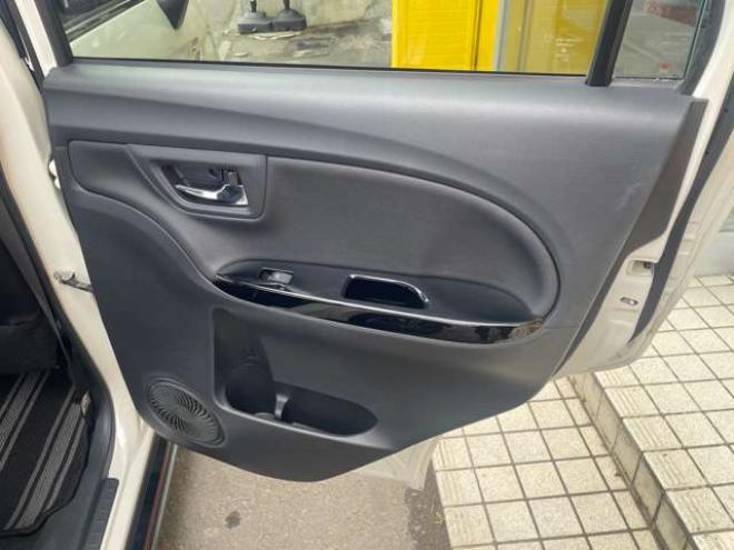 キャストスポーツ 660 SAIII 4WD　Bluetooth/ナビ・フルセグTV/バックカメラ/ETC/前席左右シートヒーター/キー3本/ハーフレザーシート/LEDヘッドライト/LEDフォグライト/純正15インチAW/インタークーラーターボ/車検整備2年付/法定整備/修復歴無 660