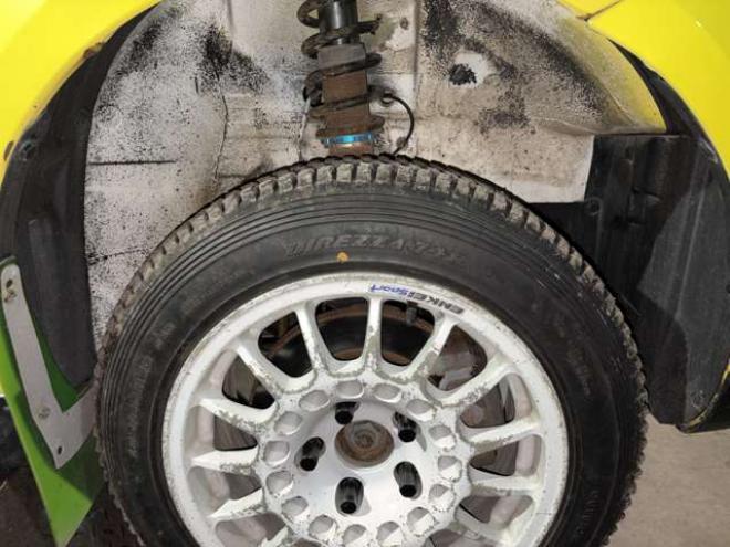 スイフト1.6 スポーツ　検9年4月!ダートラ競技車両!市内コ・ミ・コ・ミ!! 2WD 1600