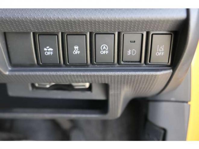 フレアクロスオーバーXS 4WD　検R9/8　シートヒーター　エンスタ　オートライト　自社　ローンカノウ 660
