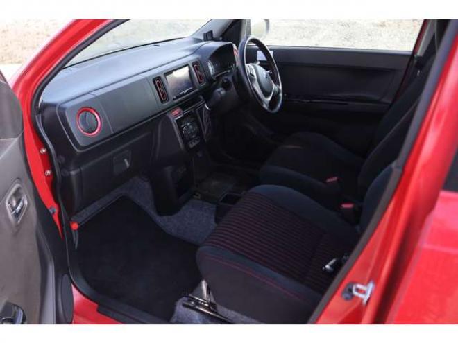 アルトターボRS オートギヤシフト 4WD　検二年　エンスタ　レーダーブレーキ　社外ナビ　自社　ローンカノウ 660