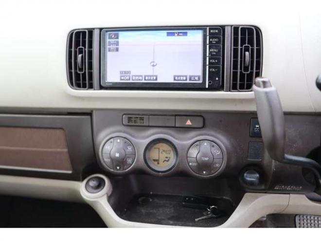パッソ1.0 プラスハナ Gパッケージ 4WD　検二年　ナビ　TV　自社　ローンカノウ 1000