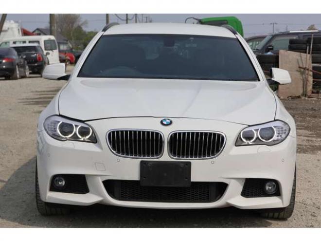BMW5シリーズツーリング 523d ブルーパフォーマンス Mスポーツパッケージ　検二年　シートヒーター　ETC　ディーゼルターボ 正規輸入車 2WD 2000