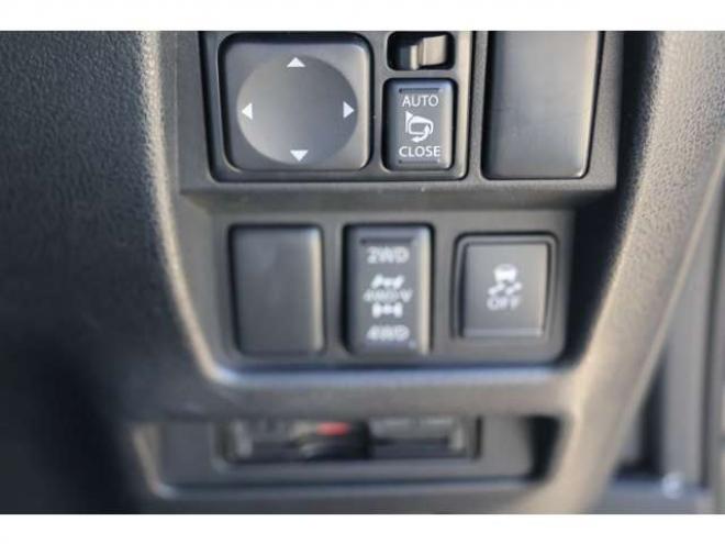 ジューク1.6 16GT FOUR 4WD　検二年　バックカメラ　ドラレコ　ETC　自社　ローンカノウ 1600