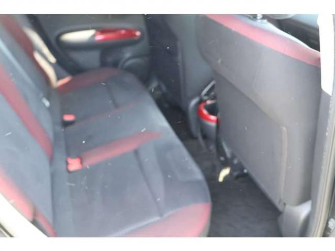 ジューク1.6 16GT FOUR 4WD　検二年　バックカメラ　Bluetooth　エンスタ　自社　ローンカノウ 1600