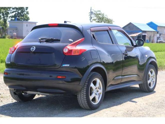 ジューク1.6 16GT FOUR 4WD　検二年　バックカメラ　Bluetooth　エンスタ　自社　ローンカノウ 1600