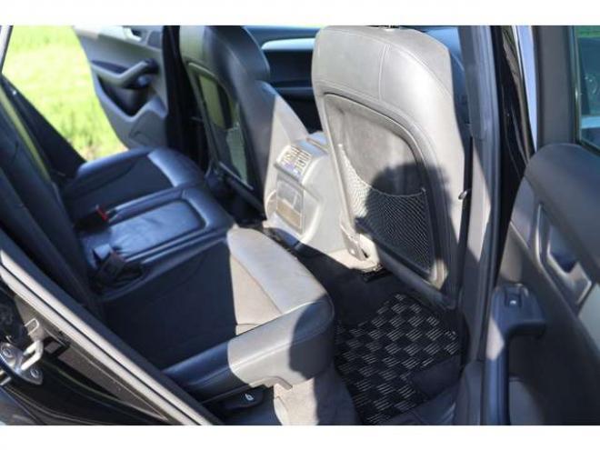 アウディQ5 2.0 TFSI クワトロ Sラインパッケージ 4WD　検R8/11　TV　バックカメラ　ハーフレザー 正規輸入車 2000