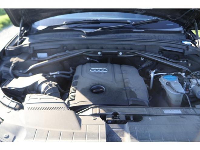 アウディQ5 2.0 TFSI クワトロ Sラインパッケージ 4WD　検R8/11　TV　バックカメラ　ハーフレザー 正規輸入車 2000