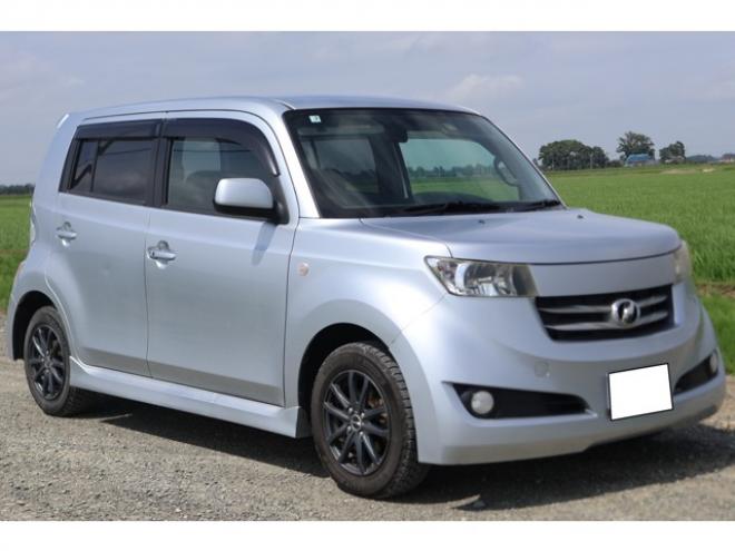 bB1.3 Z Qバージョン 4WD　検R10/2　　HDDナビ　自社　ローンカノウ 1300