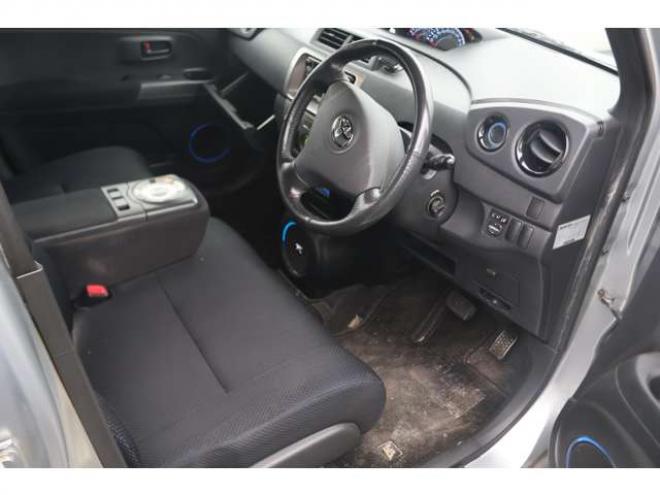 bB1.3 Z Qバージョン 4WD　検R10/2　　HDDナビ　自社　ローンカノウ 1300