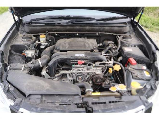 レガシィB4 2.5 i Lパッケージ 4WD　検R9/4　社外ナビ　バックカメラ　TV　自社　ローンカノウ 2500