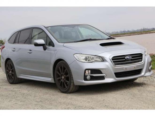 レヴォーグ1.6 GT アイサイト 4WD　検二年　バックカメラ　パドルシフト　自社　ローンカノウ 1600