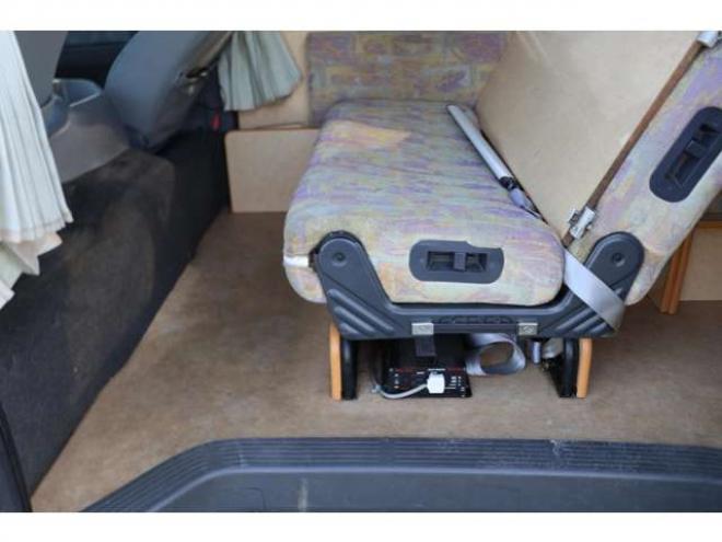 ハイエースバンキャンピング　検二年　キャンピング 4WD 2700