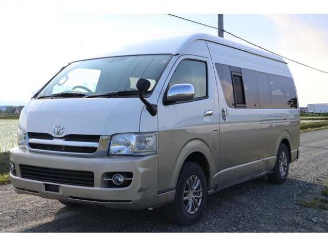 ハイエースバンキャンピング　検二年　キャンピング 4WD 2700