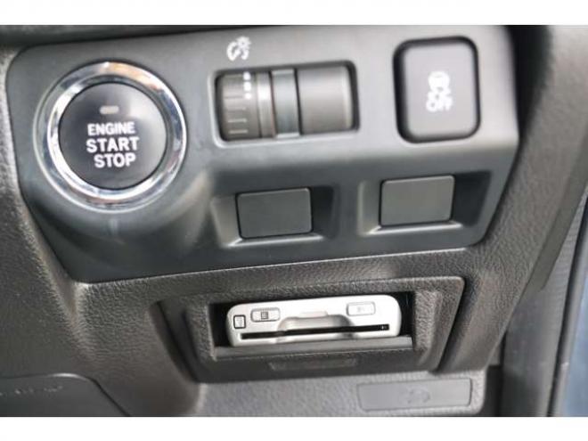 レヴォーグ1.6 GT アイサイト 4WD　検二年　社外ホイール　クルコン　バックカメラ　自社　ローンカノウ 1600