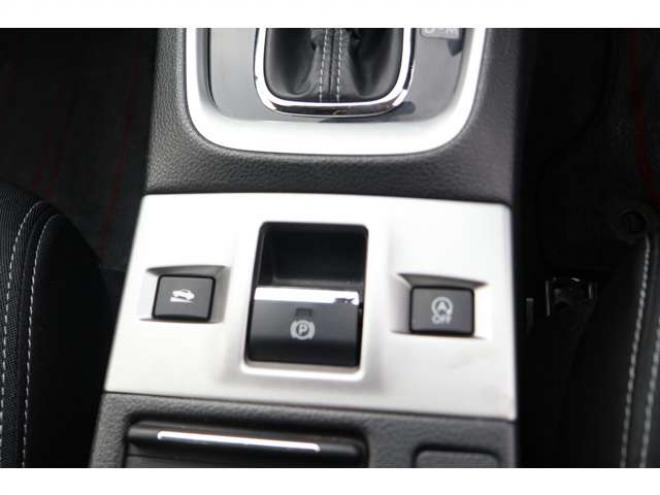 レヴォーグ1.6 GT アイサイト 4WD　検二年　社外ホイール　クルコン　バックカメラ　自社　ローンカノウ 1600