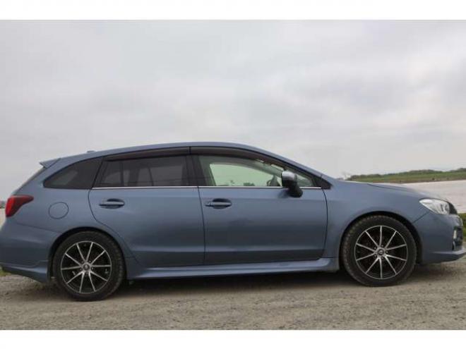 レヴォーグ1.6 GT アイサイト 4WD　検二年　社外ホイール　クルコン　バックカメラ　自社　ローンカノウ 1600