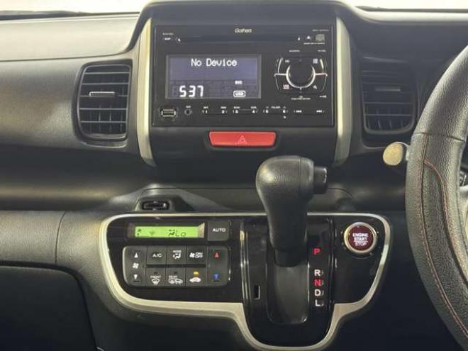 N-BOXG Lパッケージ 4WD　4ナンバー登録車　夏冬タイヤ　Pスライド　Egスターター 660