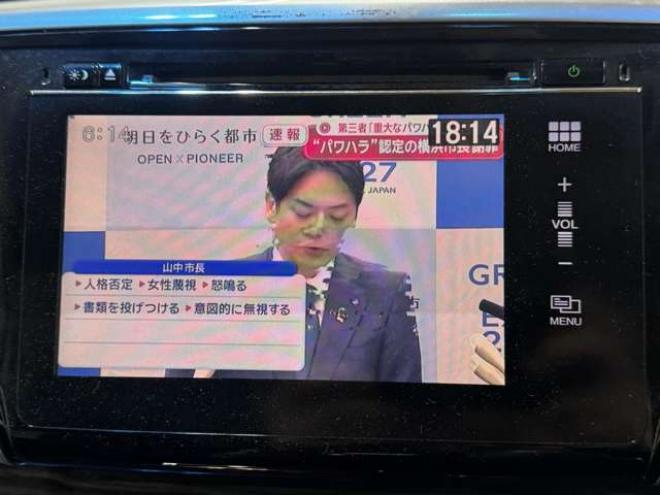 オデッセイ2.4 アブソルート 4WD　ナビ　TV　Bカメラ　Bluetooth　Pスライド 2400