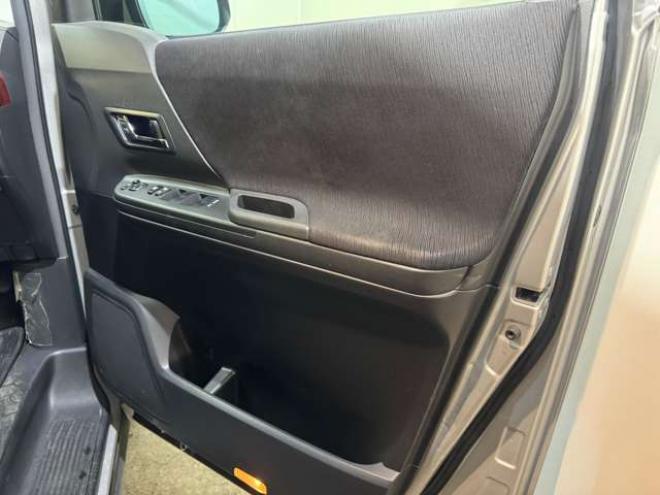 ヴェルファイア2.4 Z 4WD　寒冷地仕様車　ナビ　TV　Bカメラ　Bluetooth　Pスライド 2400