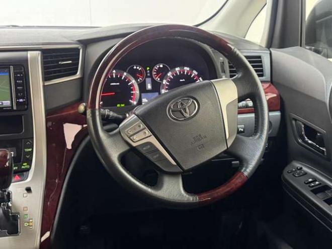 ヴェルファイア2.4 Z 4WD　寒冷地仕様車　ナビ　TV　Bカメラ　Bluetooth　Pスライド 2400