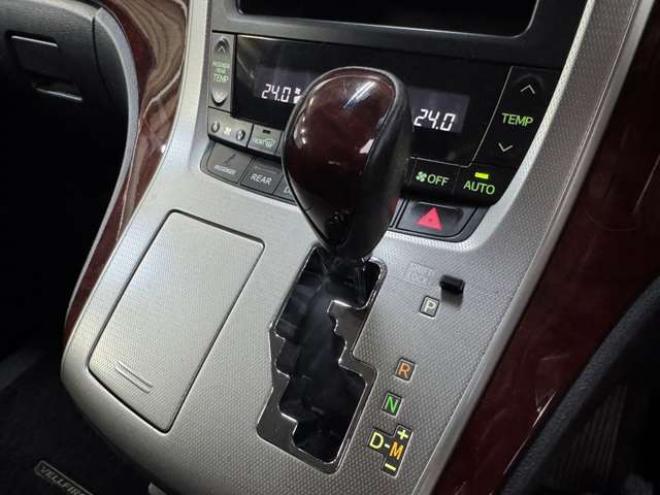 ヴェルファイア2.4 Z 4WD　寒冷地仕様車　ナビ　TV　Bカメラ　Bluetooth　Pスライド 2400
