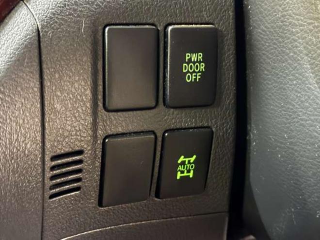ヴェルファイア2.4 Z 4WD　寒冷地仕様車　ナビ　TV　Bカメラ　Bluetooth　Pスライド 2400