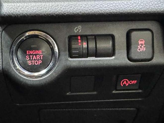 インプレッサスポーツ 2.0 i アイサイト 4WD　ナビ　TV　Bluetooth　Egスターター 2000
